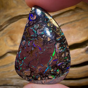 53.5cts - Electric Tribal Queensland Boulder Opal