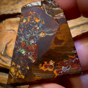 151.2cts - Stammes Yowah Nuss Opal Rohstück