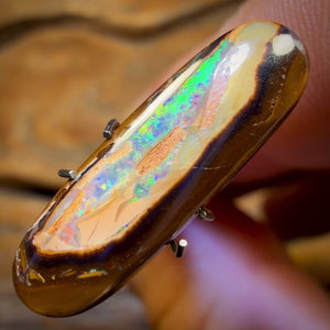 5,7 ct – Yowah-Nuss-Opal. Australischer Boulder-Opal.