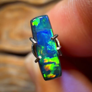 0.65cts - Lightning Ridge Opal Doublet