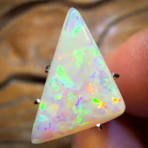 Wild Card! 3.4cts - South Australian White Opal from Mintabie