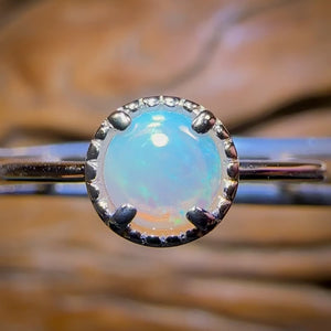 Auction Fall-Through = Your Gain! 🔥 Now More Than 50% Off RRP 🚨 Sterling Silver - South Australian Crystal Opal Ring