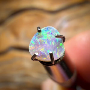 0.15cts - Solid Australian Boulder Pipe Opal