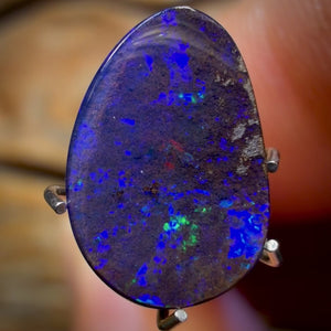 2.3cts - Queensland Boulder Seam Opal