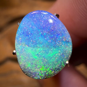 🔨 AUCTION 🔨 3.15cts - Queensland Boulder Seam Opal from Winton “Wow Colour Cobo”