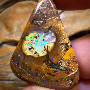 59.2cts - Yowah Nut Kernel Opal w/ Tribal Surround. Australian Boulder Opal