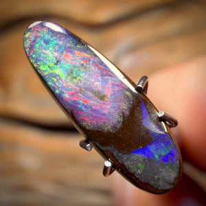 🔨 AUCTION 🔨 Reserve 💎 High Roller Banger Auction 💎 2.5cts - Black Queensland Boulder Seam Opal from Winton