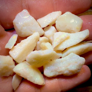 🔨 AUCTION 🔨 131.4cts - 20x South Australian White Opal Rough Parcel