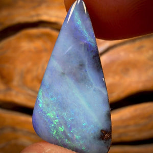 WILDCARD! 16.9cts - Queensland Boulder Seam Opal from Winton