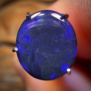 1.7cts - Lightning Ridge Opal Doublet