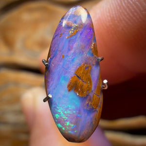 2.4cts - Wood Fossil Replacement Boulder Opal from Yowah
