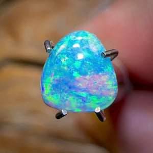 0.75cts - Solid Australian Boulder Pipe Crystal Opal