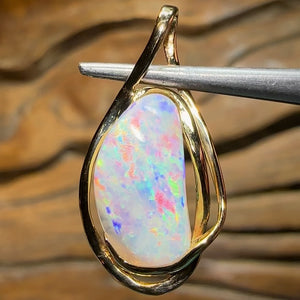 18k Gold - Solid Fossil Pippy Shell Opal Pendant