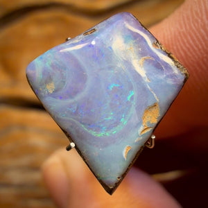 6.7cts - Queensland Boulder Seam Opal Rub