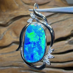 18k White Gold - TOP Australian Boulder Opal Doublet Pendant Heritage Collection