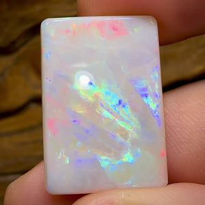 20.1cts  - Large Gem South Australian White Opal from Mintabie