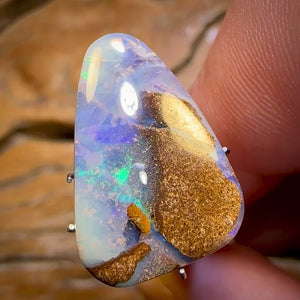 9.3cts - “Islands from above” Queensland Boulder Seam Opal