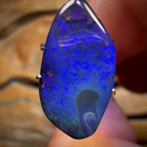 6cts - Queensland Boulder Seam Opal. Australian Opal Bargain