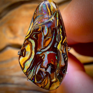 10.9cts - Awesome Tribal Queensland Boulder Opal from Yowah