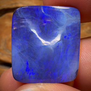 30.6cts - UFO Queensland Boulder Seam Opal