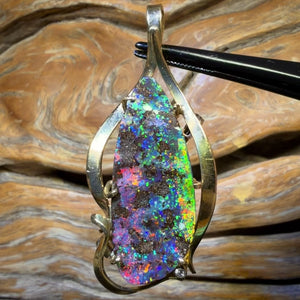 18k Gold - BEST Solid Queensland Boulder Seam Opal Pendant Old School Heritage Piece