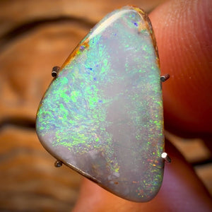 4.2cts - Queensland Boulder Seam Opal from Winton