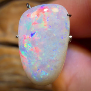 3.4cts - Top South Australian White Opal from Coober Pedy