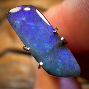 Bargain Card! 1.8cts - Queensland Boulder Seam Opal. Australian Opal