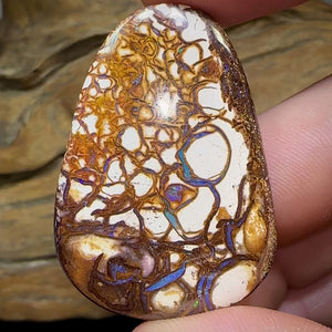 81.7cts - Yowah Nut. Australian Boulder Opal. White/Porcelain Tribal