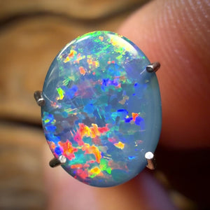 0.9cts - Australian Boulder Opal Doublet
