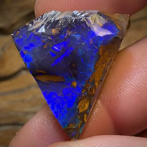 Auction Fall-Through = Your Gain! 🔥 Now More Than 50% Off RRP 🚨 55.1cts - Queensland Boulder Seam Opal Rub