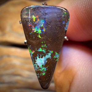 4.6cts - Bubble Band Opal from Winton