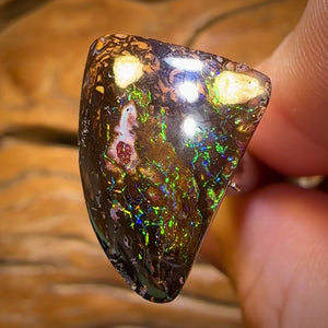 14.1cts - Top Black Electric Tribal Koroit Nut Opal. Australian Opal