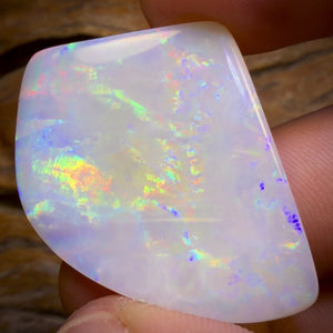 44.8cts - Large Top Olympic, South Australian White Opal