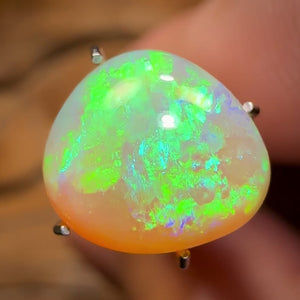 3.6cts - Lightning Ridge Golden Crystal Opal Great High Dome