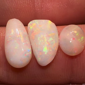 5.5cts - 3x Quality South Australian Opal Rubs